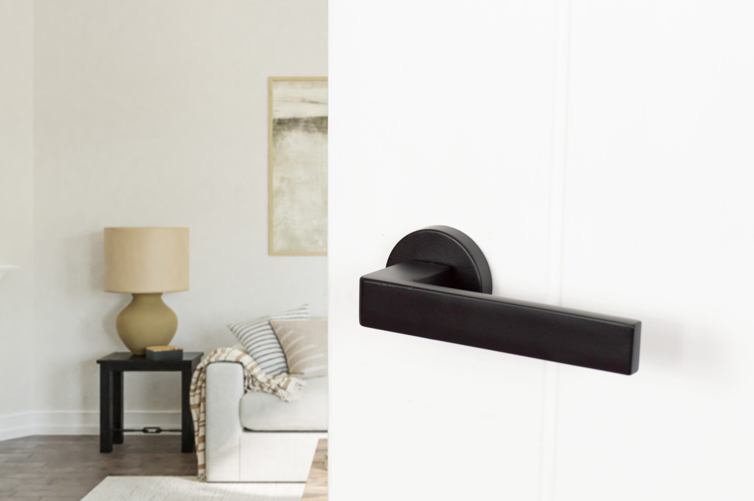 How do I know what door handles to buy? image