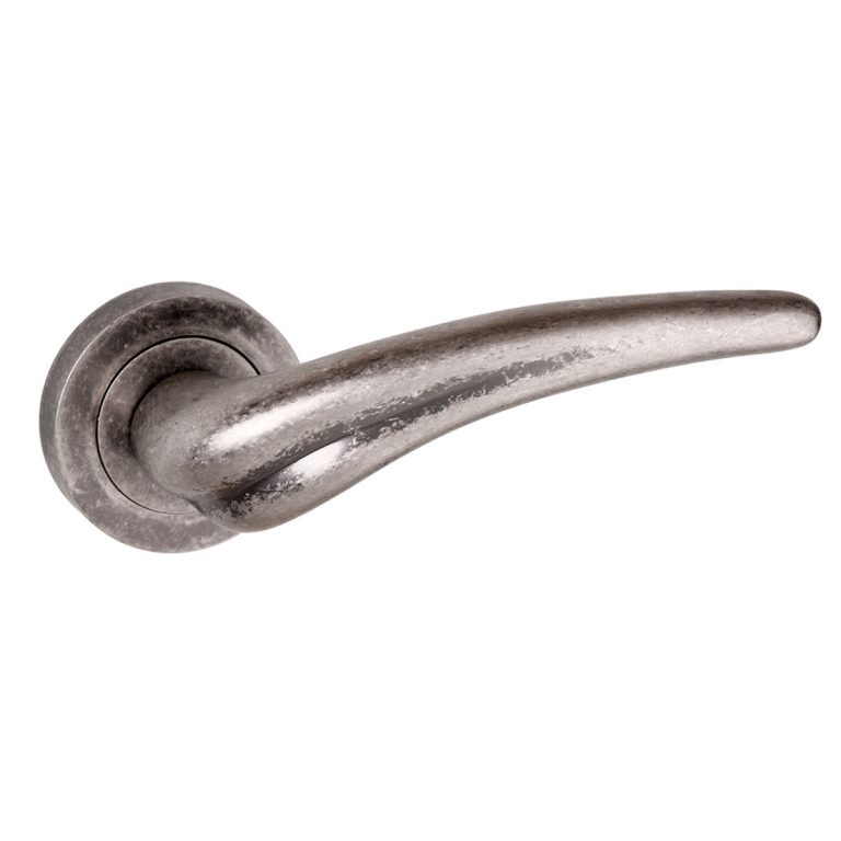OE174DS LIMITED EDITION Old English York Lever Door Handle on Round Rose - Distressed Silver