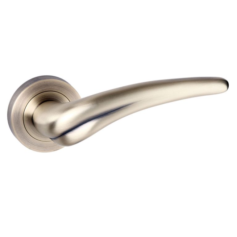 OE174MAB LIMITED EDITION Old English York Lever Door Handle on Round Rose - Matt Antique Brass
