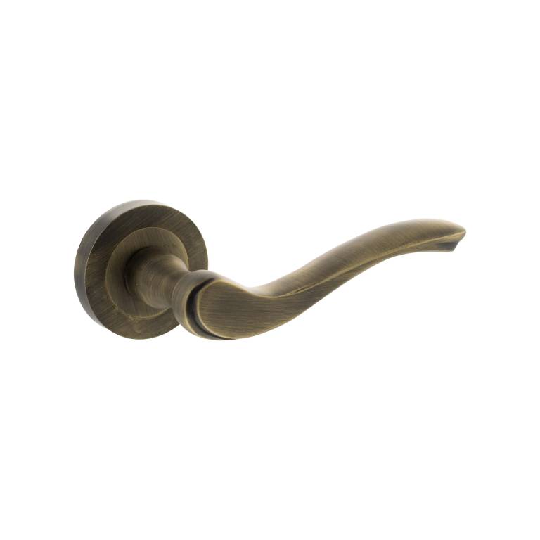 OE178MAB Old English Warwick Lever Door Handle on Round Rose - Matt Antique Brass