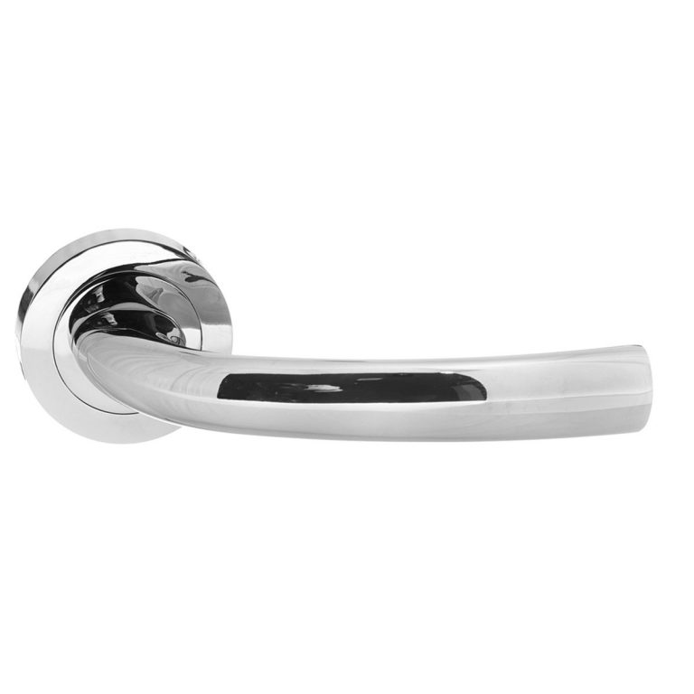 S21RPC STATUS Nevada Lever Door Handle on Round Rose - Polished Chrome
