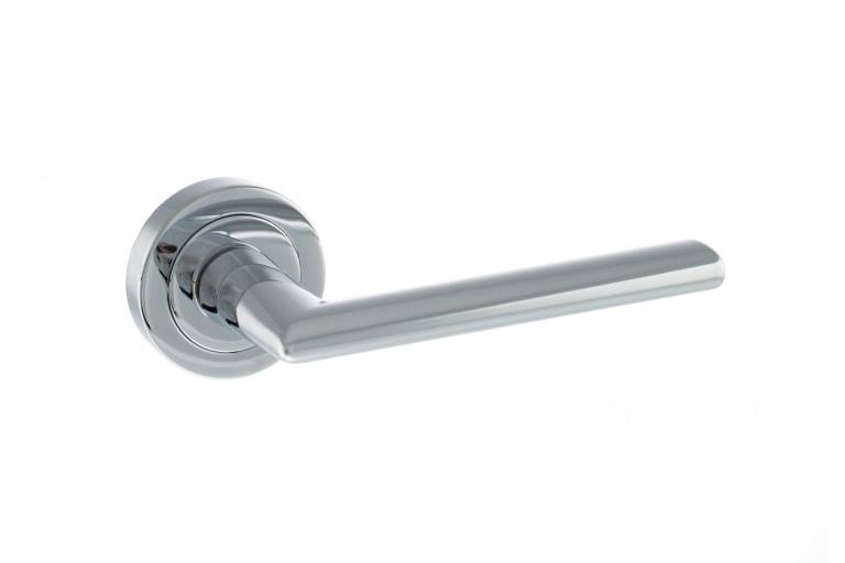 S39RPC STATUS Georgia Lever Door Handle on Round Rose - Polished Chrome