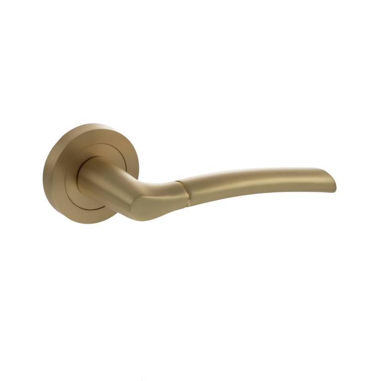 S33RSB STATUS Indiana Lever Door Handle on Round Rose - Satin Brass