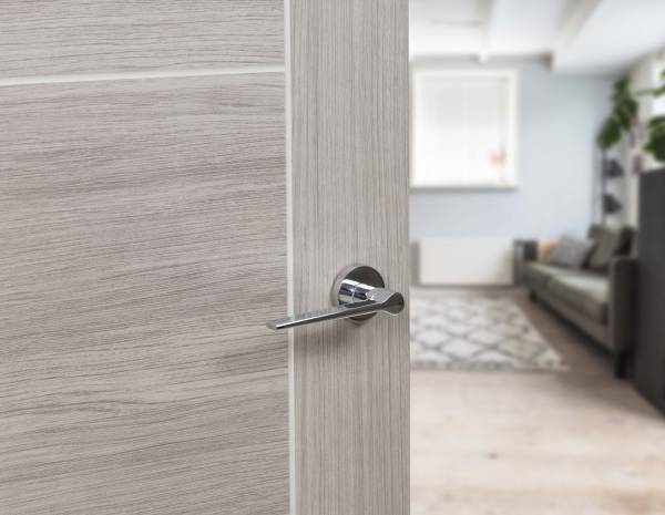 SPR180PC Senza Pari Laviano Lever Door Handle on Minimal Round Rose - Polished Chrome - Image 2