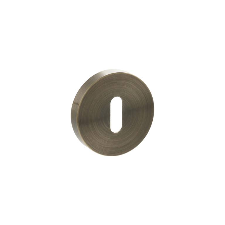 SPRESCKAB Senza Pari Key Escutcheons on Minimal Round Rose - Antique Brass